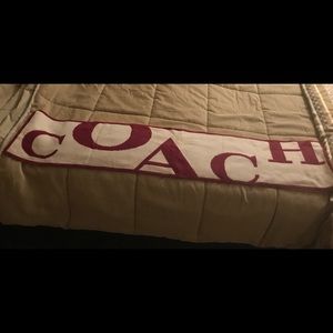 Coach thick knit pink and white scarf